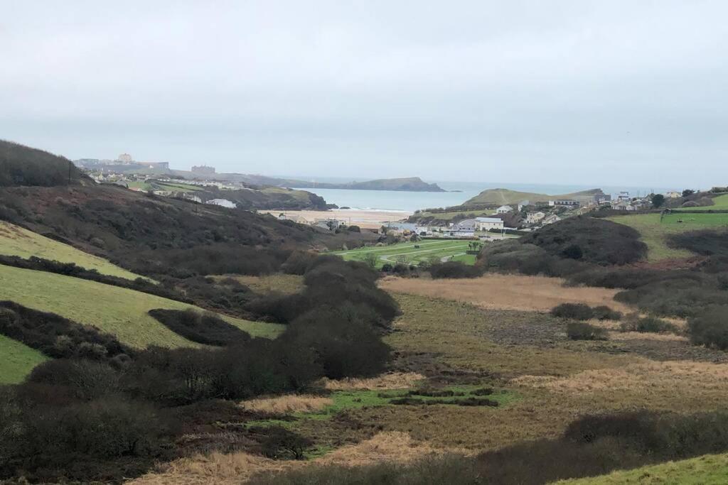 Six By The Sea - 2 Bed House - A Little Something For Everyone Saint Columb Minor Bagian luar foto